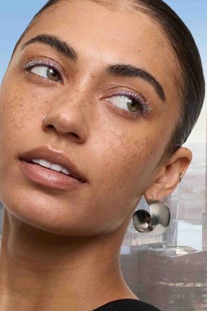 Lash Sensational Sky High® Space Diamond Glitter Mascara Topper Gallery