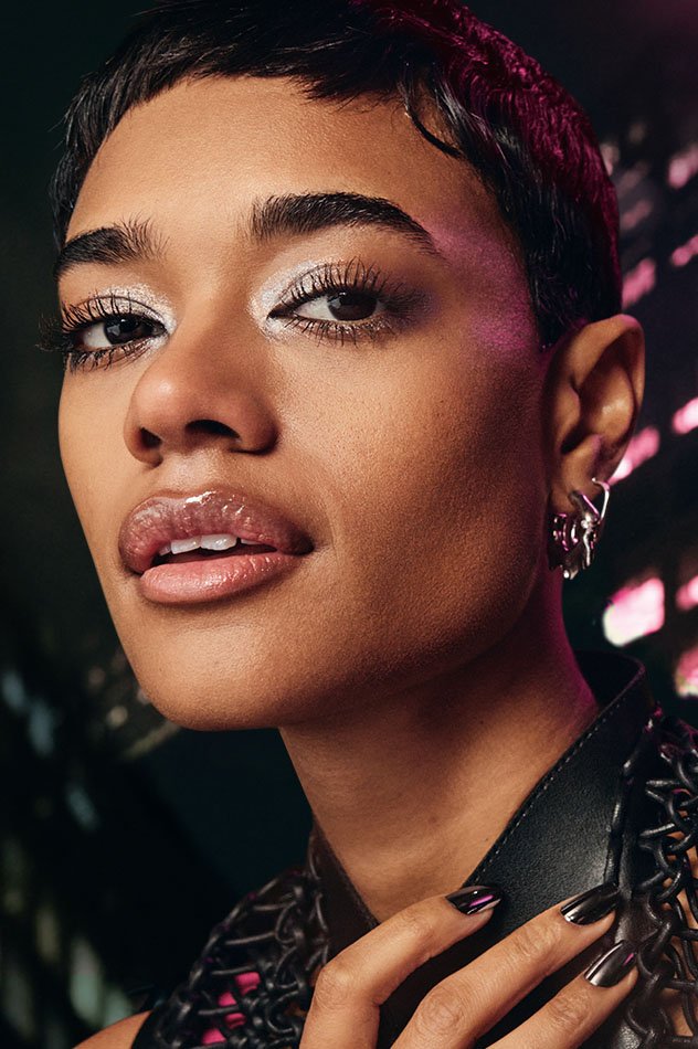 LASH SENSATIONAL FIREWORK™ Washable Lash Flaring Mascara Gallery