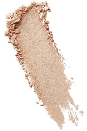 Facestudio® Master Chrome® Metallic Highlighter Makeup Gallery